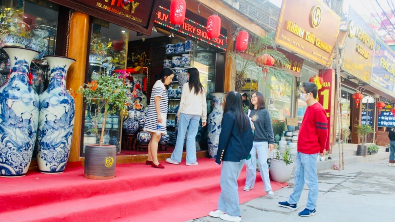 Làng gốm Bát Tràng